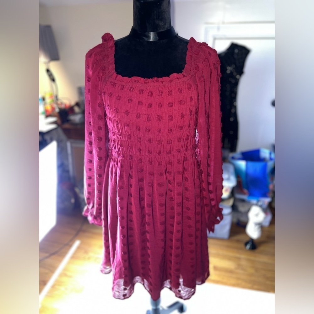 Women’s Large Jodifl Elegant Burgundy Dress NWT - Picture 6 of 8